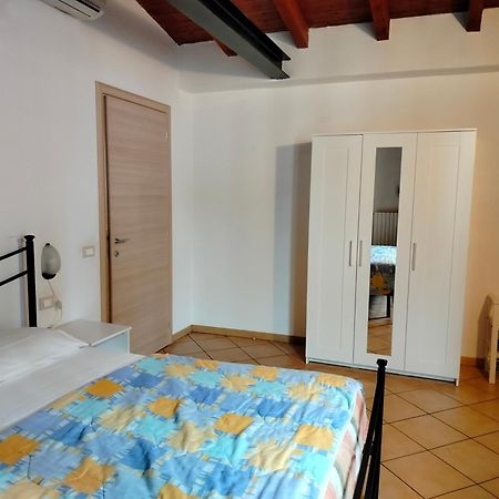 Apartamento Borgo Antico San Felice del Benaco Exterior foto