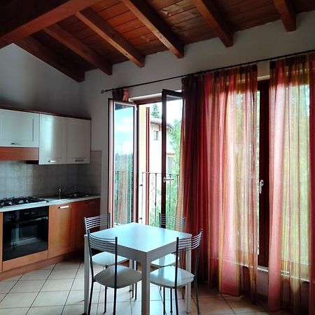 Apartamento Borgo Antico San Felice del Benaco Exterior foto