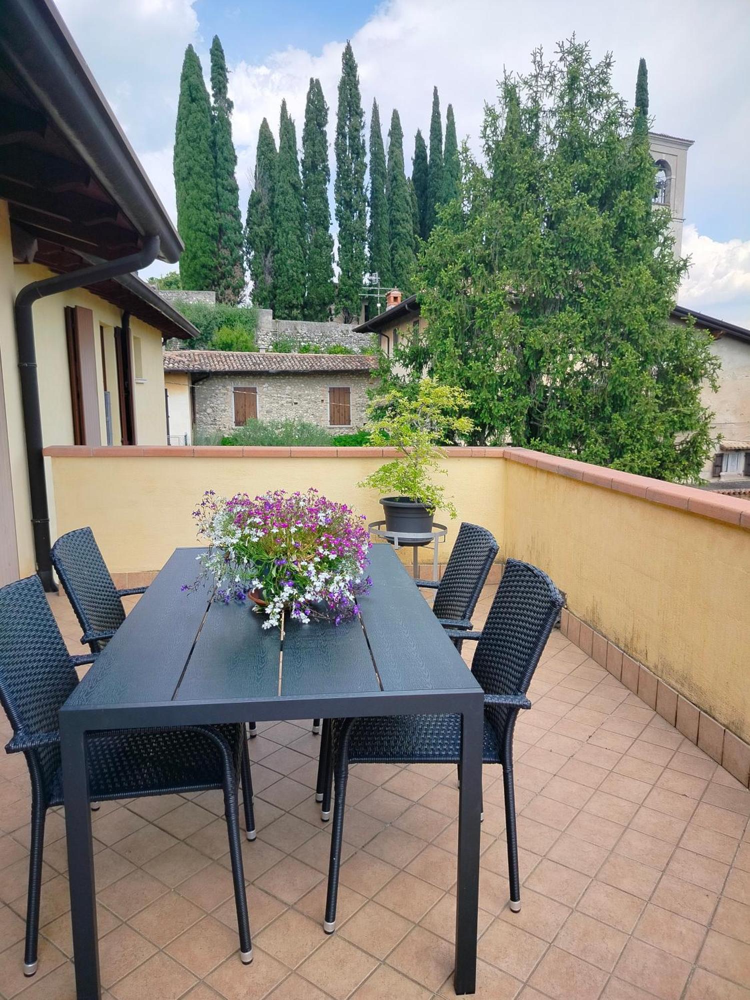 Apartamento Borgo Antico San Felice del Benaco Exterior foto